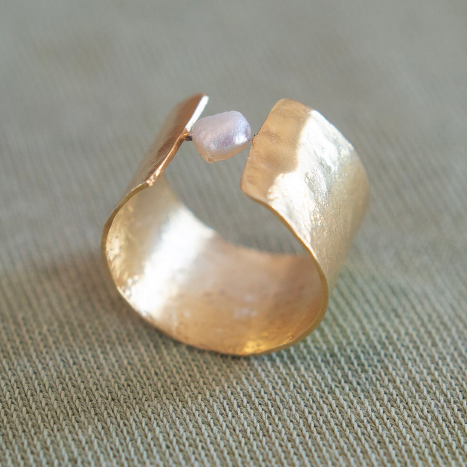 Bague et perle fine