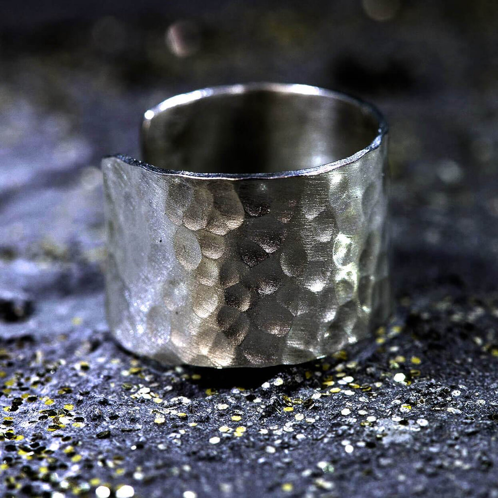 Bague Doreille Martelee Edmond Argent