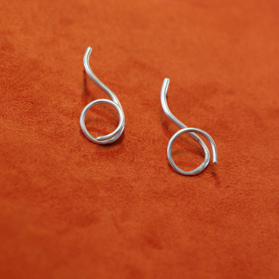 Padinettes: boucles d'oreilles en argent éthique.